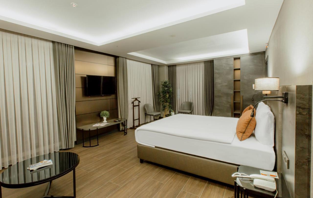 Kizilkaya Business Otel Кёрфез Экстерьер фото